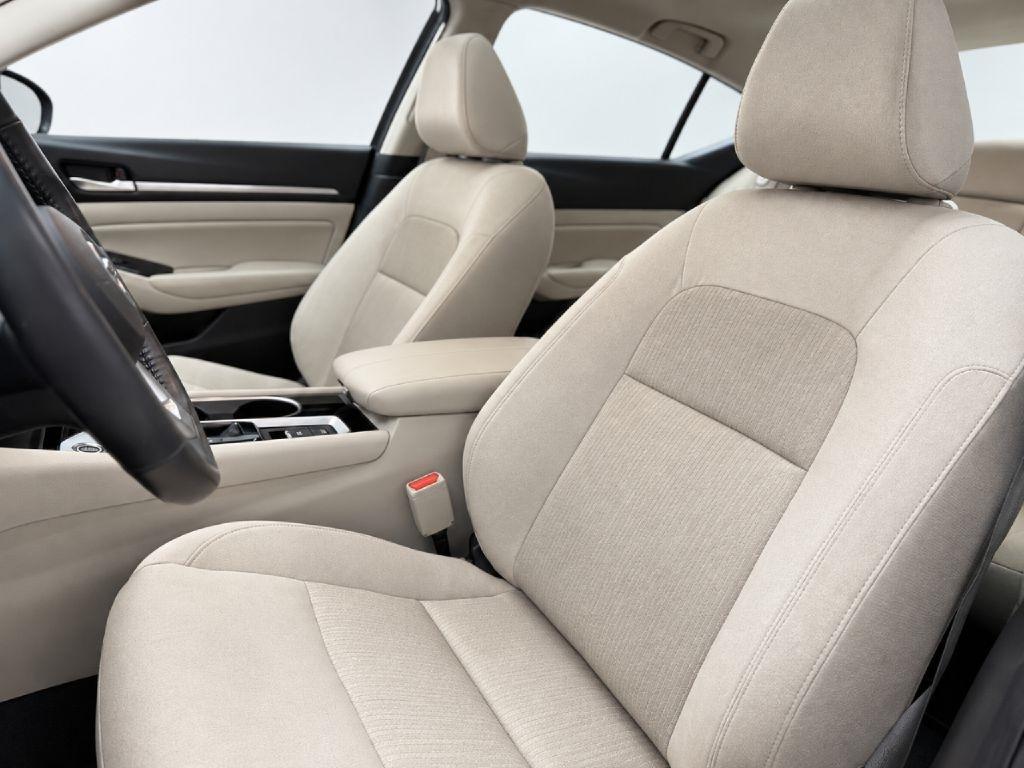 Nissan Altima 2.5 SV AWD 2022