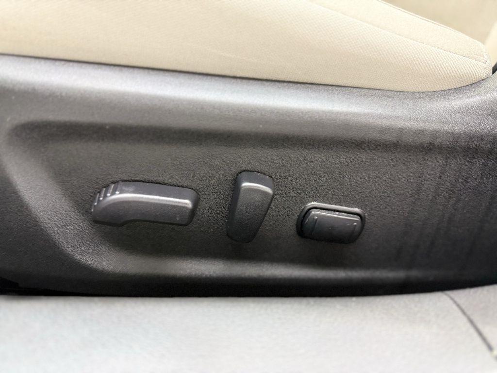 Nissan Altima 2.5 SV AWD 2022