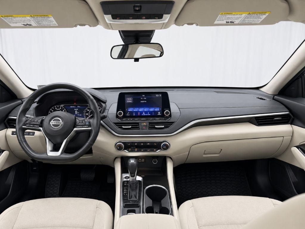 Nissan Altima 2.5 SV AWD 2022