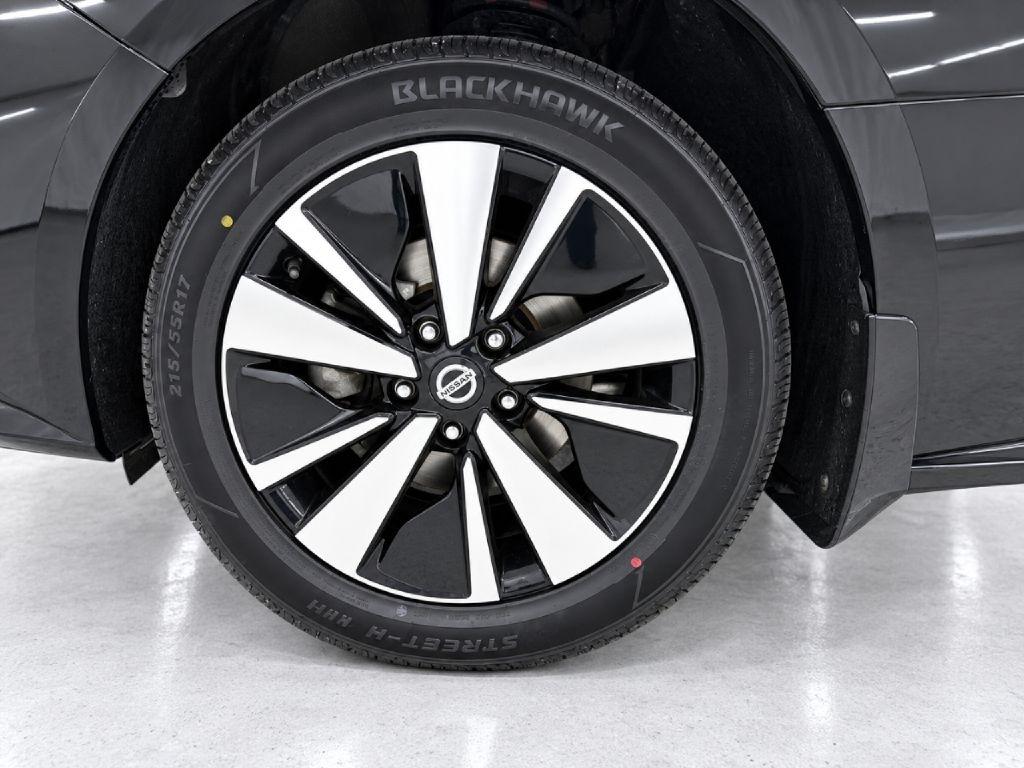 Nissan Altima 2.5 SV AWD 2022