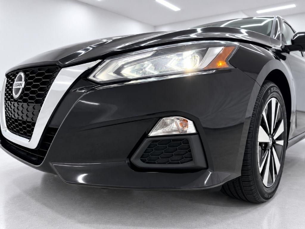 Nissan Altima 2.5 SV AWD 2022