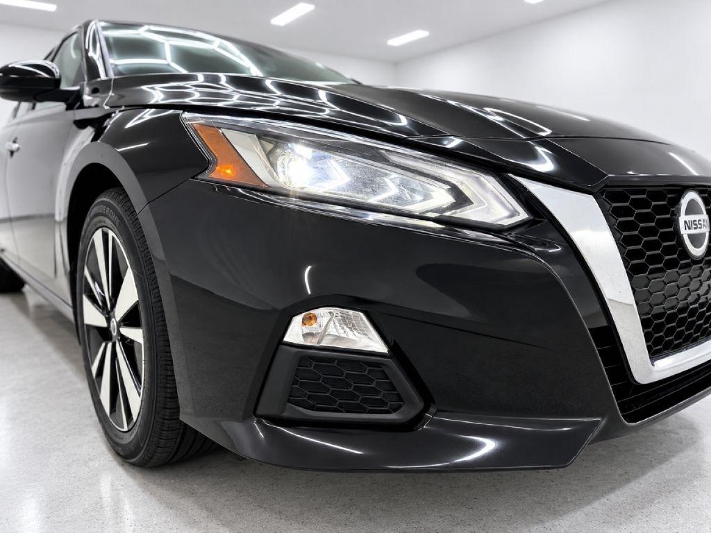 Nissan Altima 2.5 SV AWD 2022