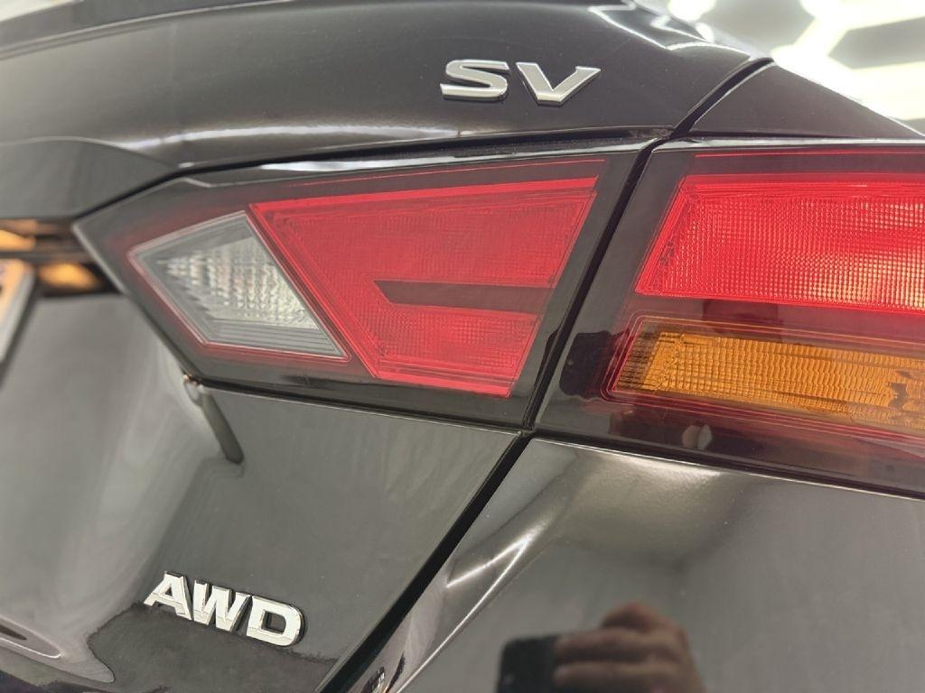 Nissan Altima 2.5 SV AWD 2022