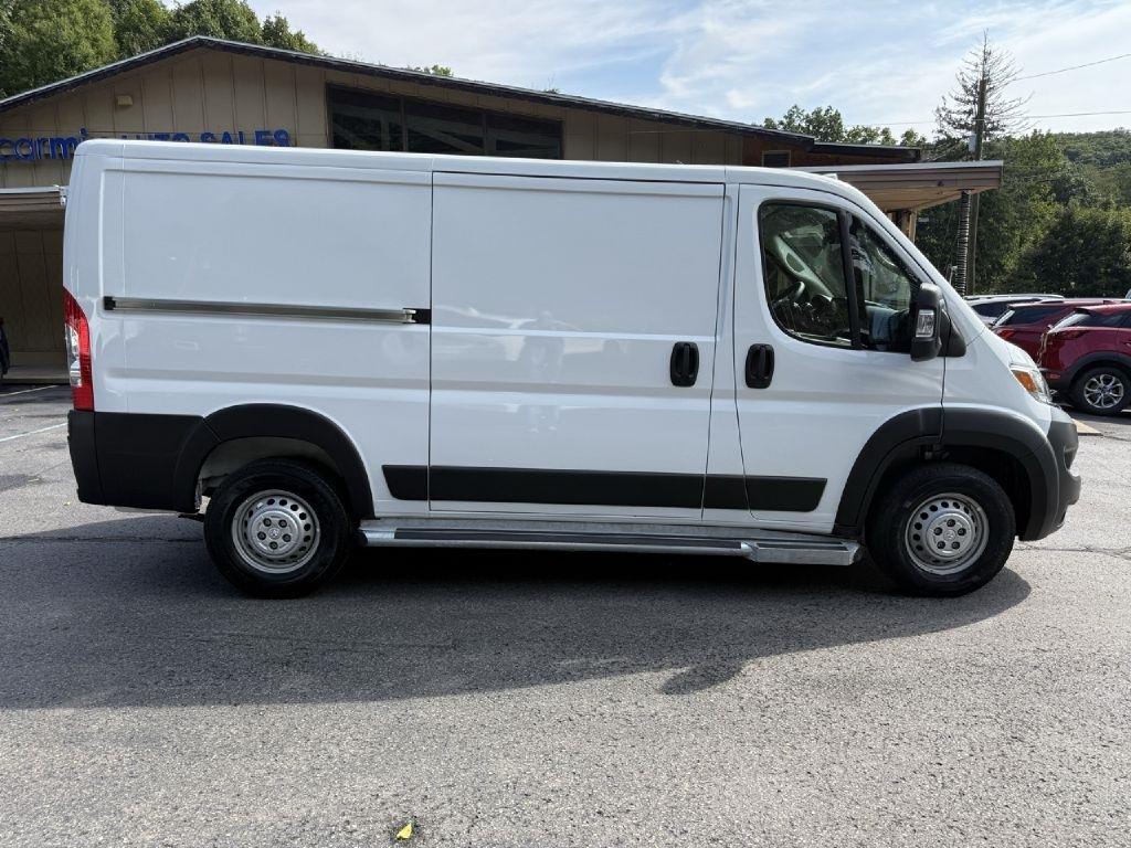 RAM Promaster 2500 Low Roof 2025