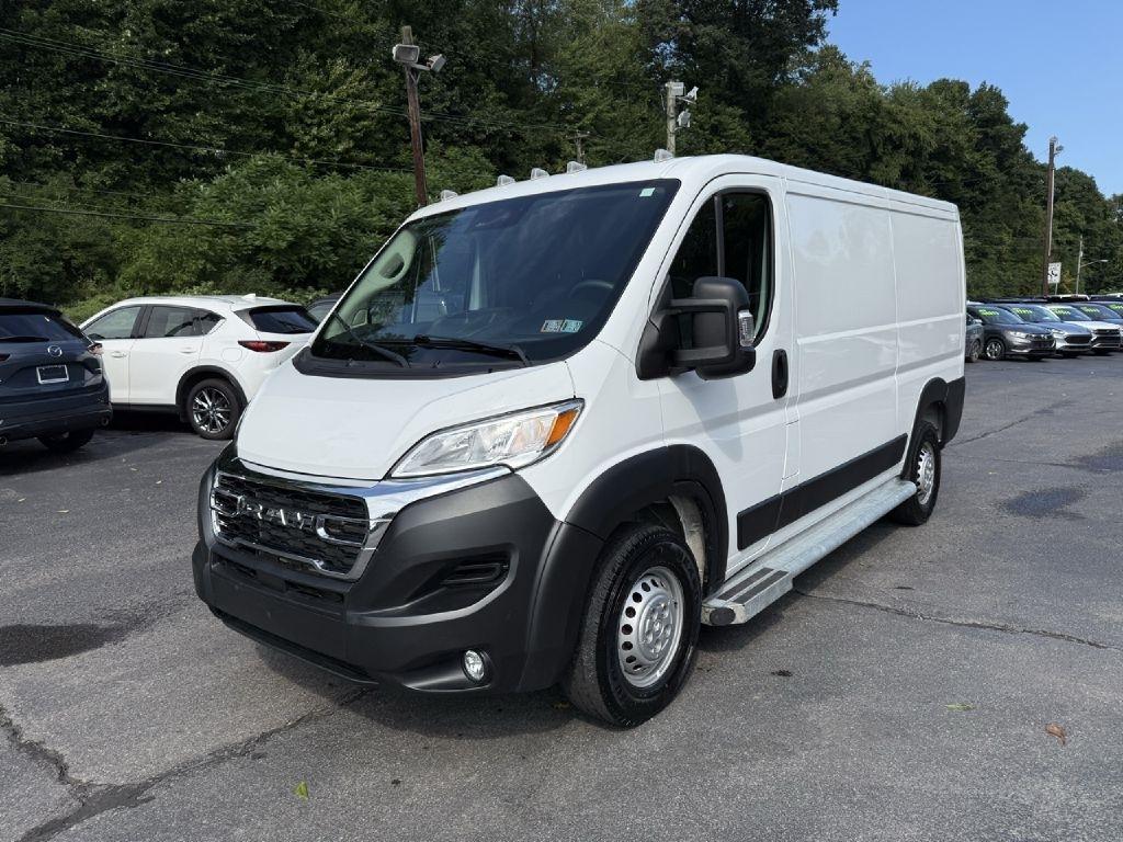 RAM Promaster 2500 Low Roof 2025
