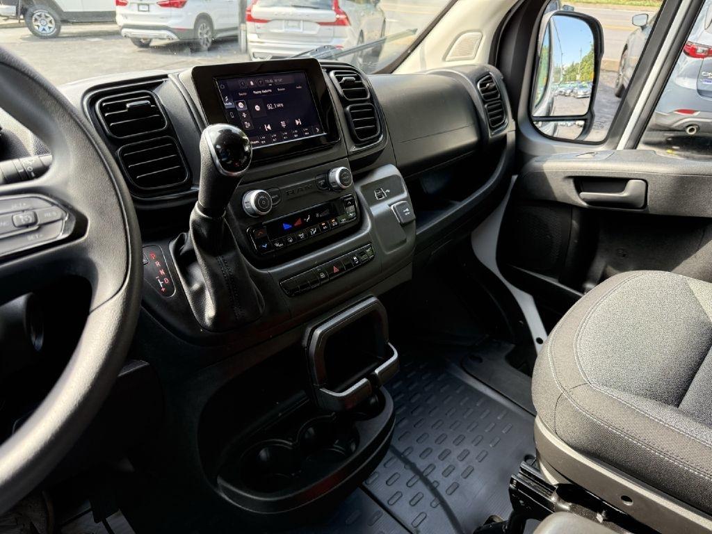 RAM Promaster 2500 Low Roof 2025