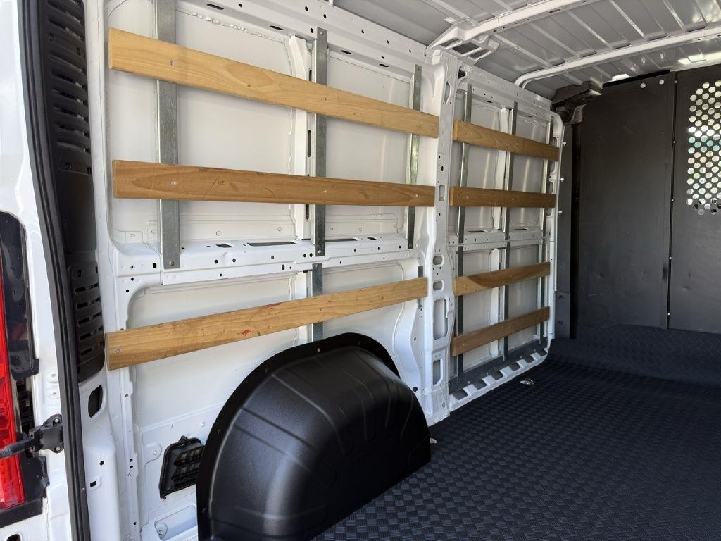 RAM Promaster 2500 Low Roof 2025