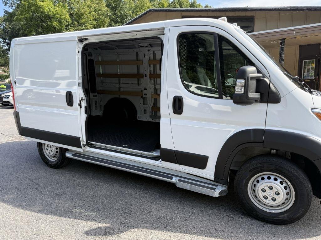 RAM Promaster 2500 Low Roof 2025