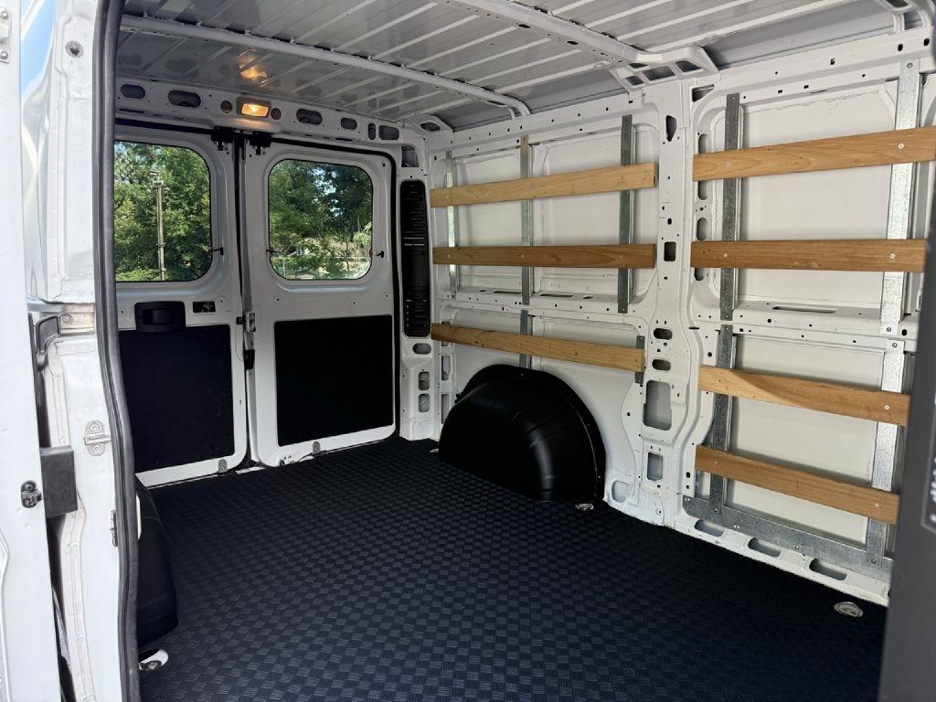 RAM Promaster 2500 Low Roof 2025