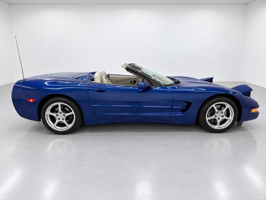 Chevrolet Corvette Convertible 2004