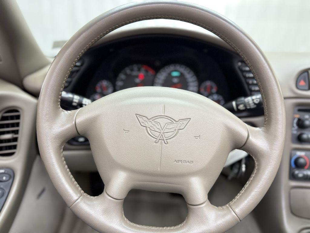 Chevrolet Corvette Convertible 2004