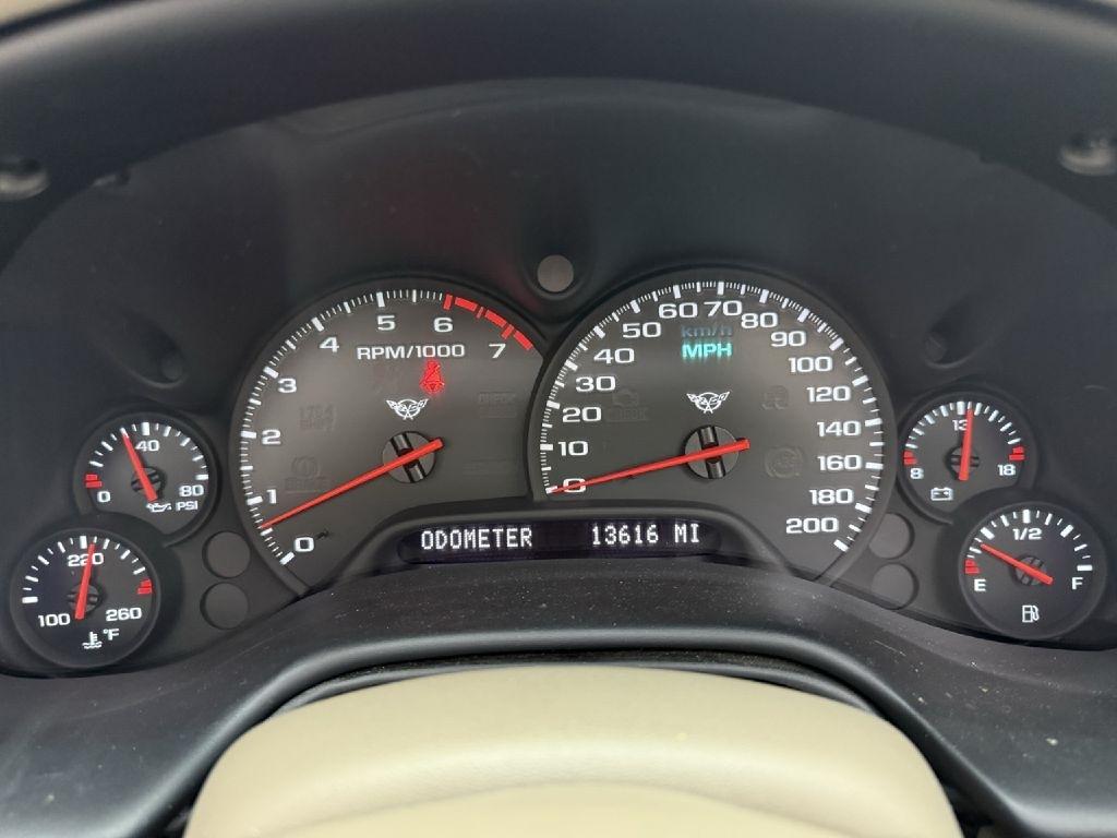 Chevrolet Corvette Convertible 2004