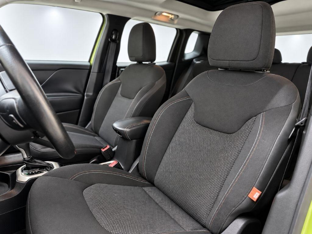 Jeep Renegade Latitude 4WD 2016