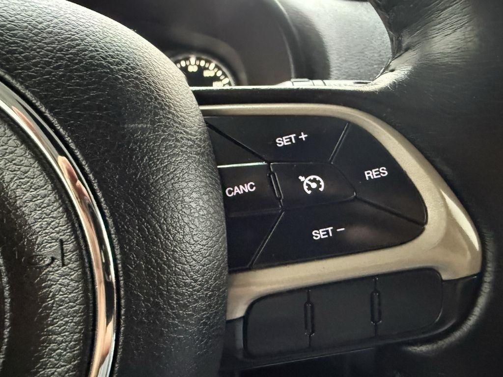 Jeep Renegade Latitude 4WD 2016
