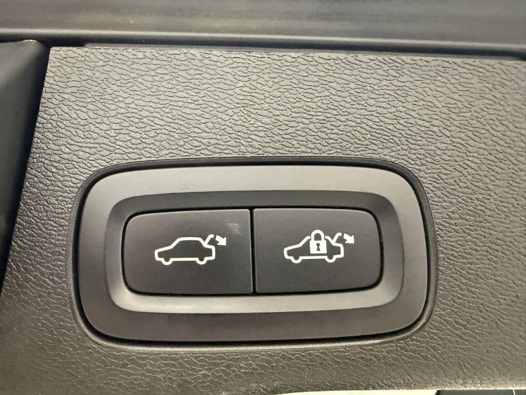 Volvo XC60 B6 Inscription AWD 2022