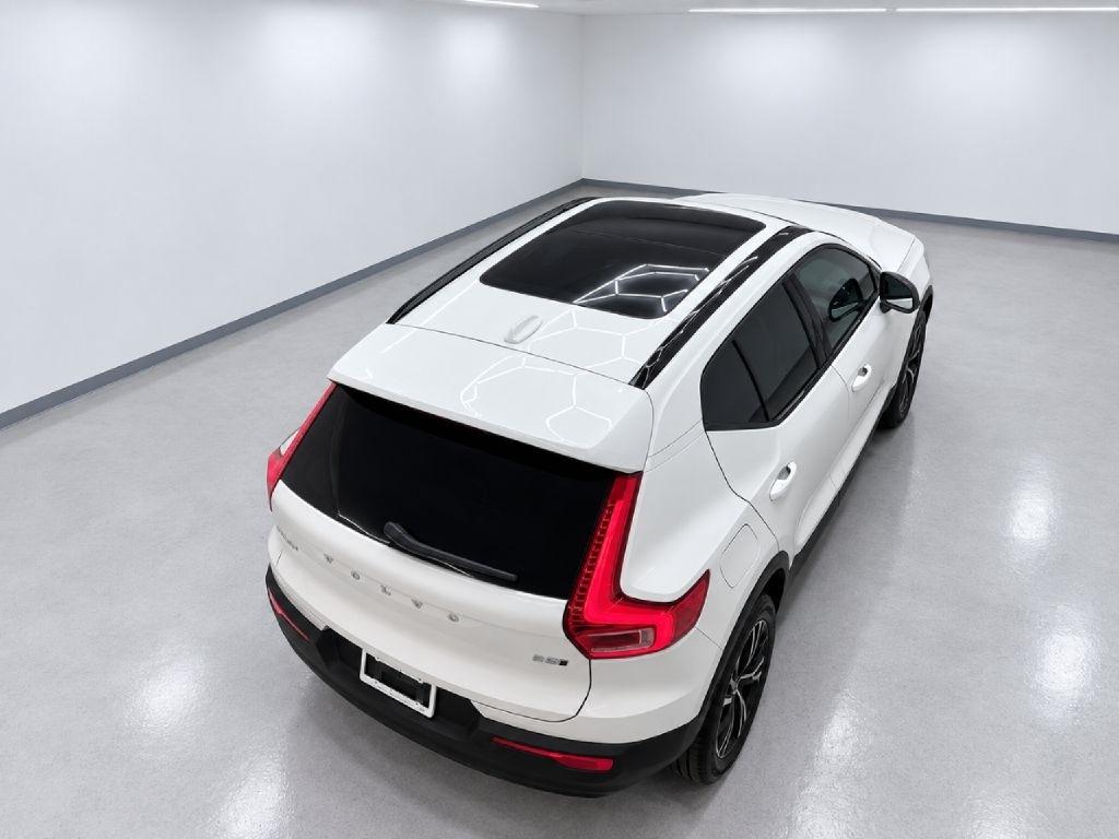 Volvo XC40 B5 Core AWD 2024