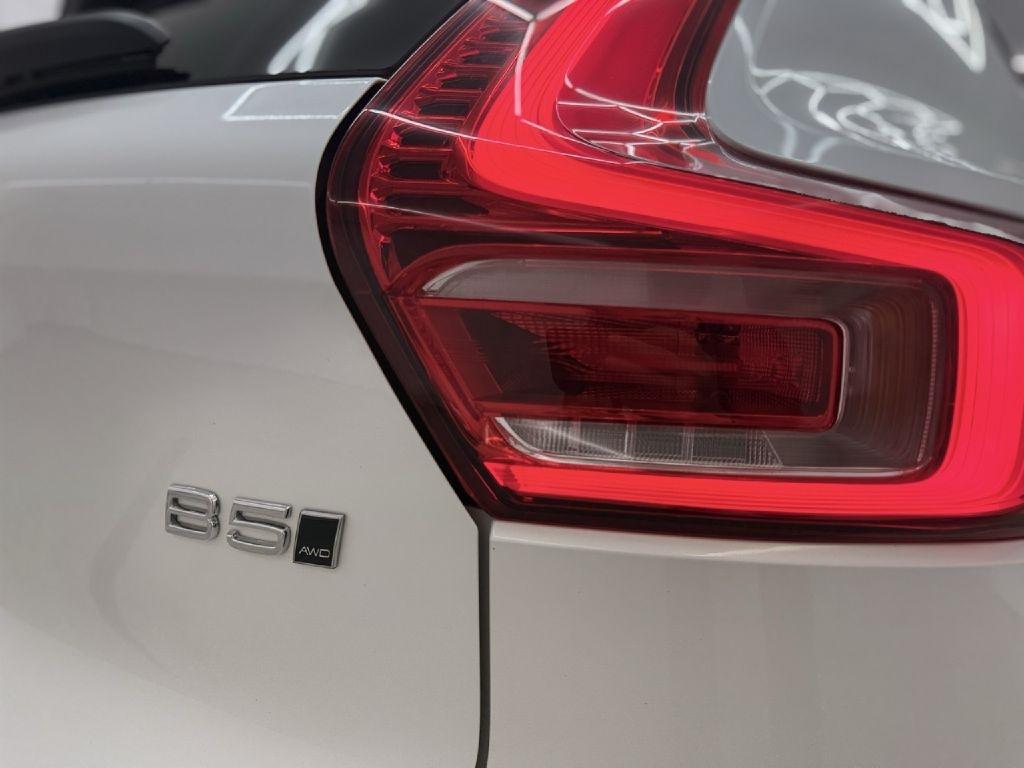 Volvo XC40 B5 Core AWD 2024