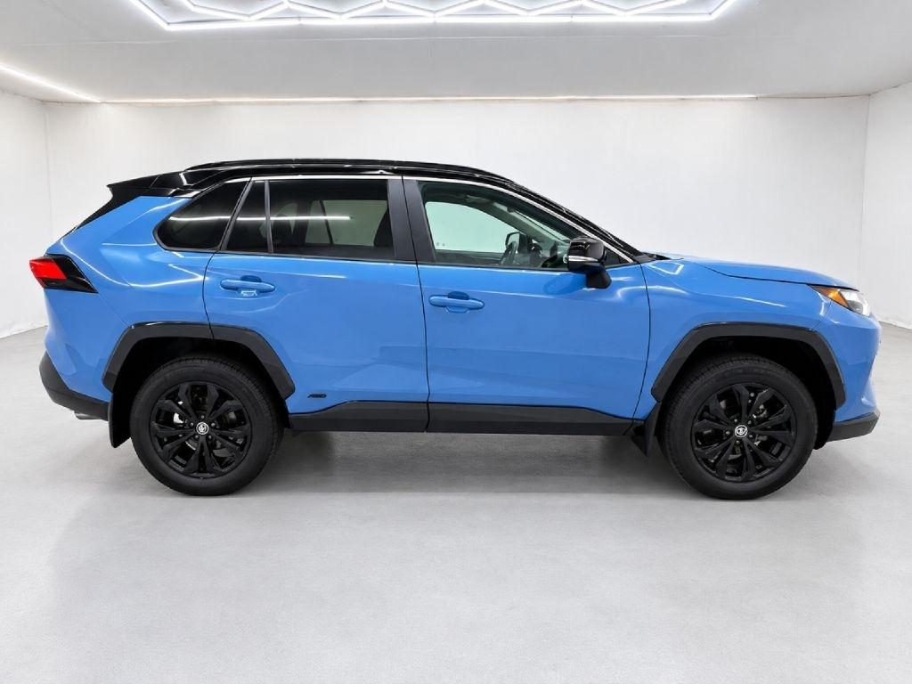 Toyota RAV4 Hybrid XSE 2024