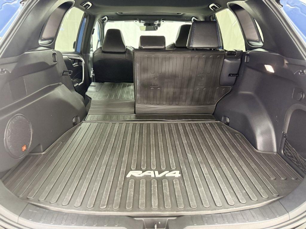 Toyota RAV4 Hybrid XSE 2024