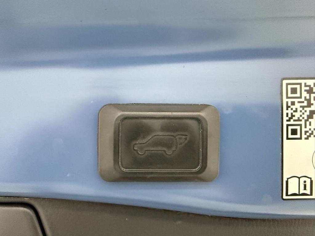 Toyota RAV4 Hybrid XSE 2024