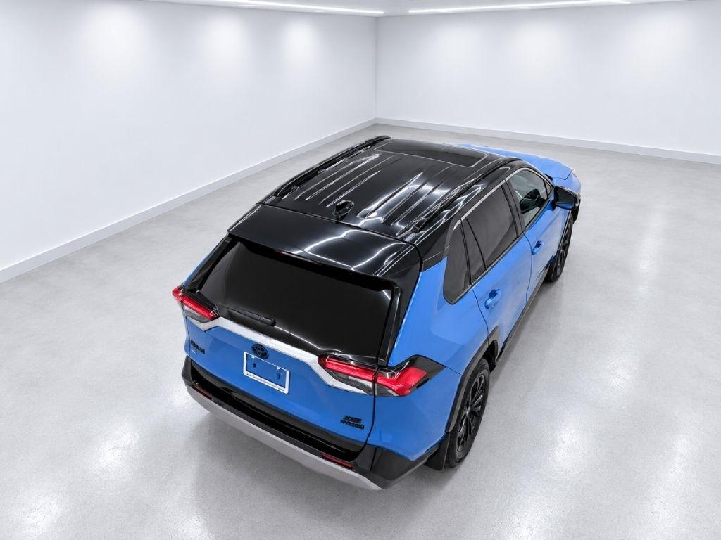 Toyota RAV4 Hybrid XSE 2024