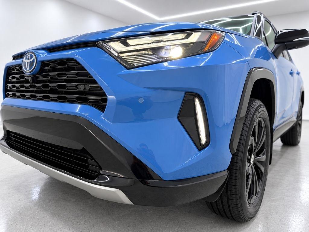 Toyota RAV4 Hybrid XSE 2024