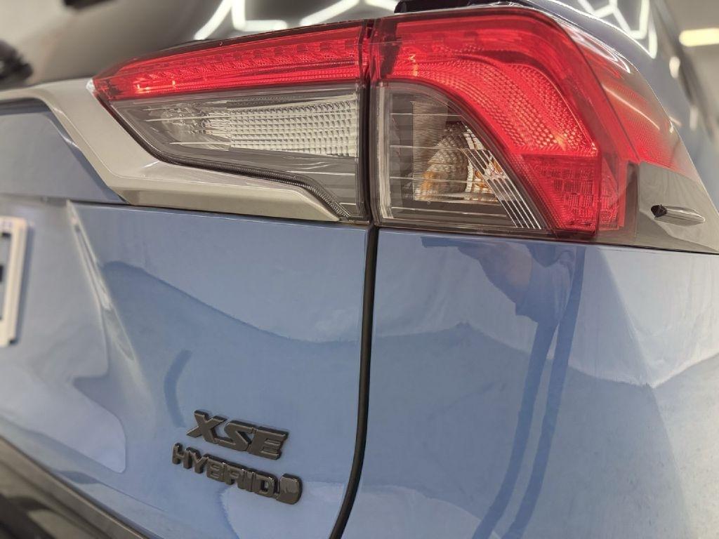 Toyota RAV4 Hybrid XSE 2024