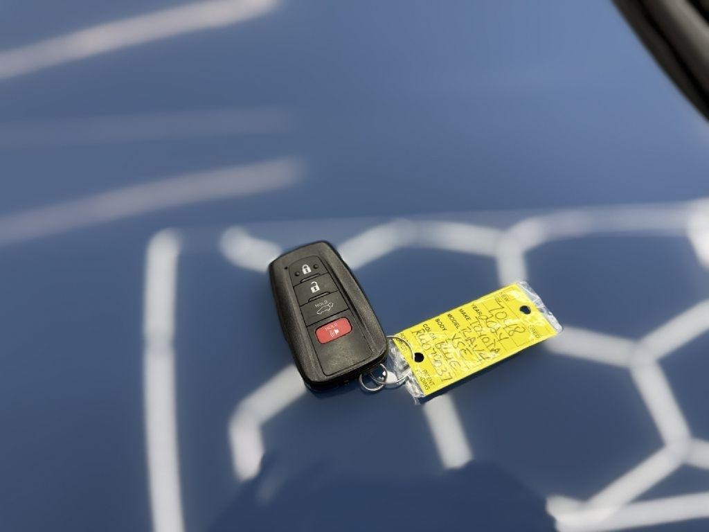 Toyota RAV4 Hybrid XSE 2024
