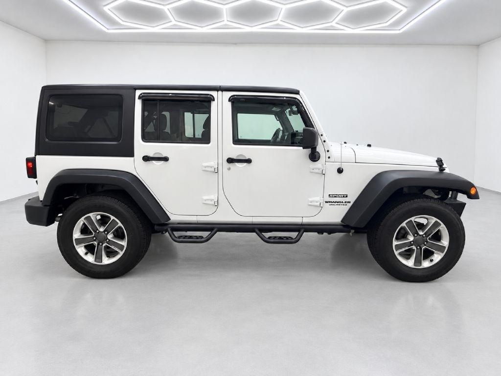 Jeep Wrangler Unlimited Sport 4WD 2017