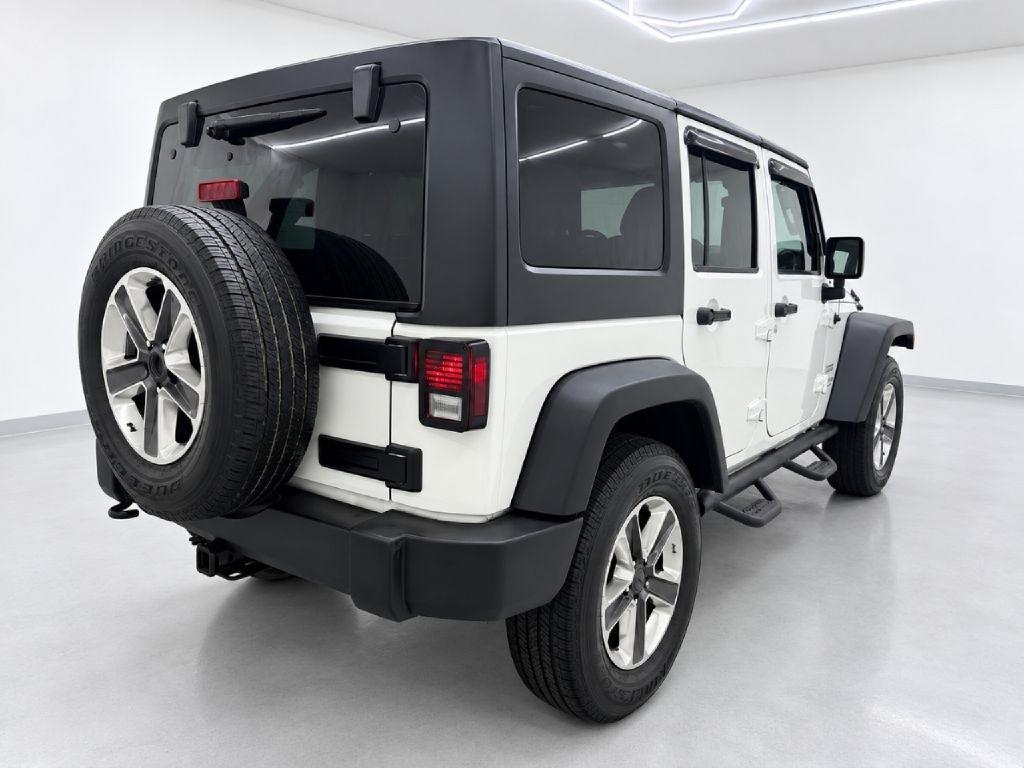 Jeep Wrangler Unlimited Sport 4WD 2017