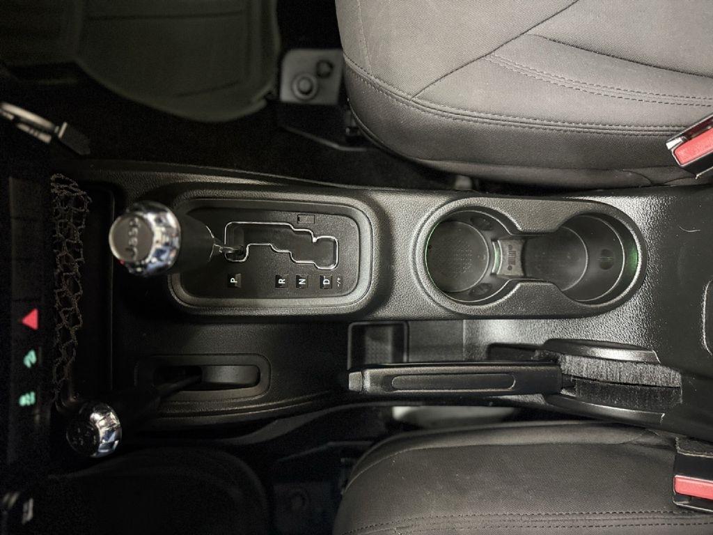 Jeep Wrangler Unlimited Sport 4WD 2017