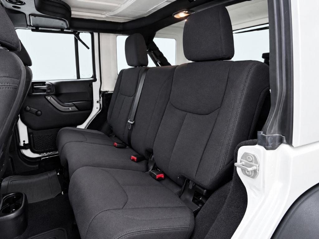 Jeep Wrangler Unlimited Sport 4WD 2017