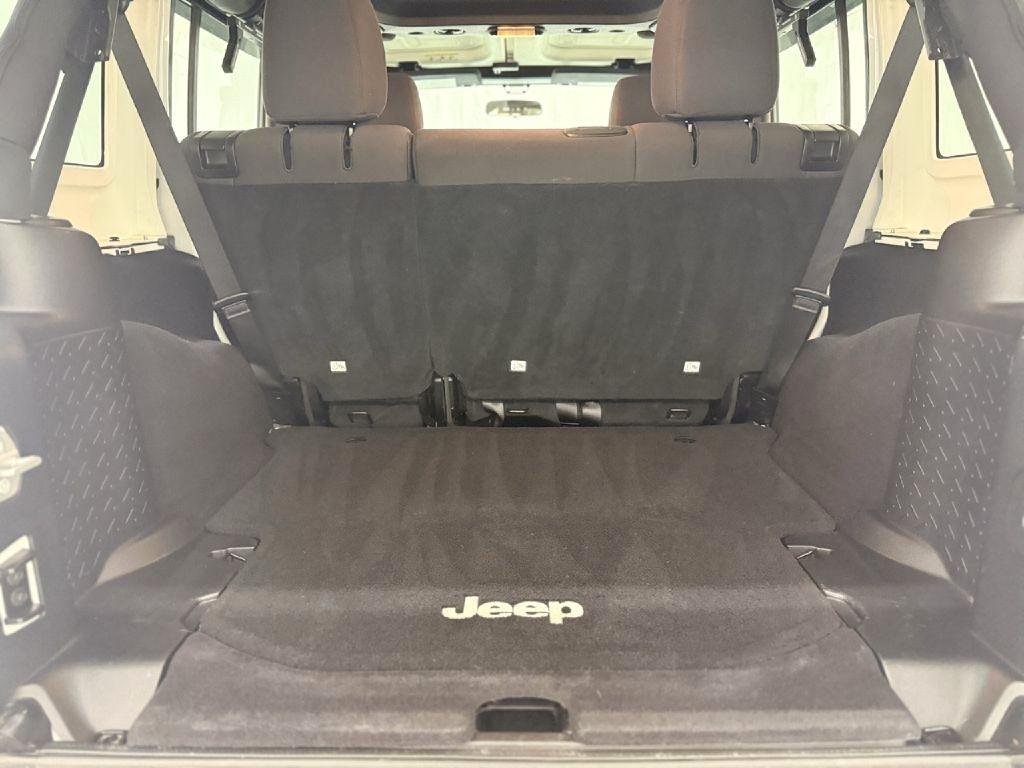 Jeep Wrangler Unlimited Sport 4WD 2017