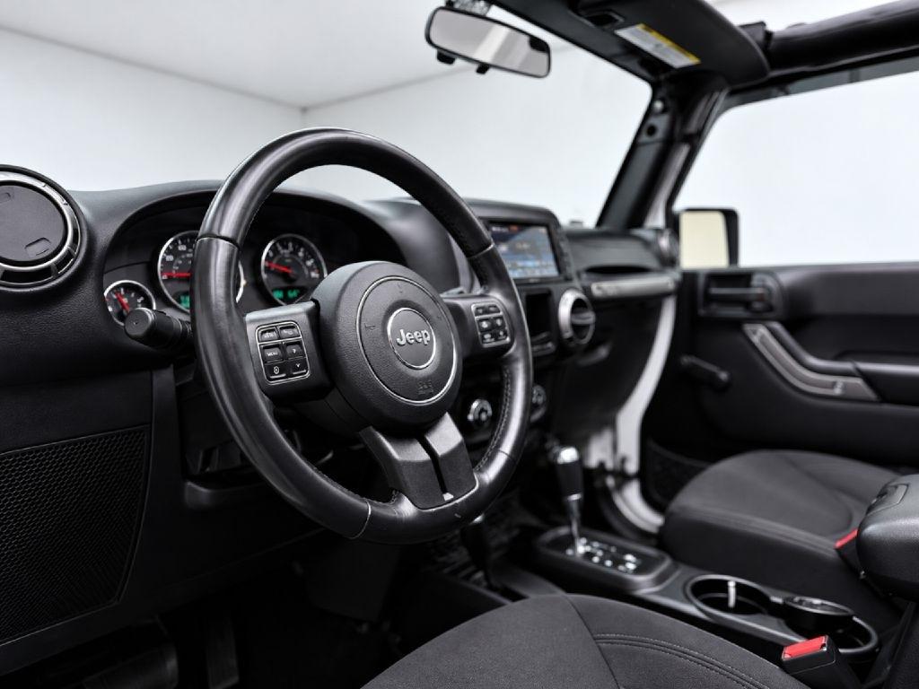 Jeep Wrangler Unlimited Sport 4WD 2017