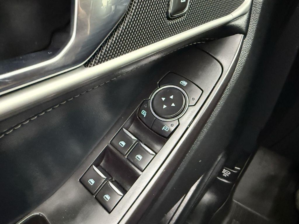 Ford Explorer XLT AWD 2020
