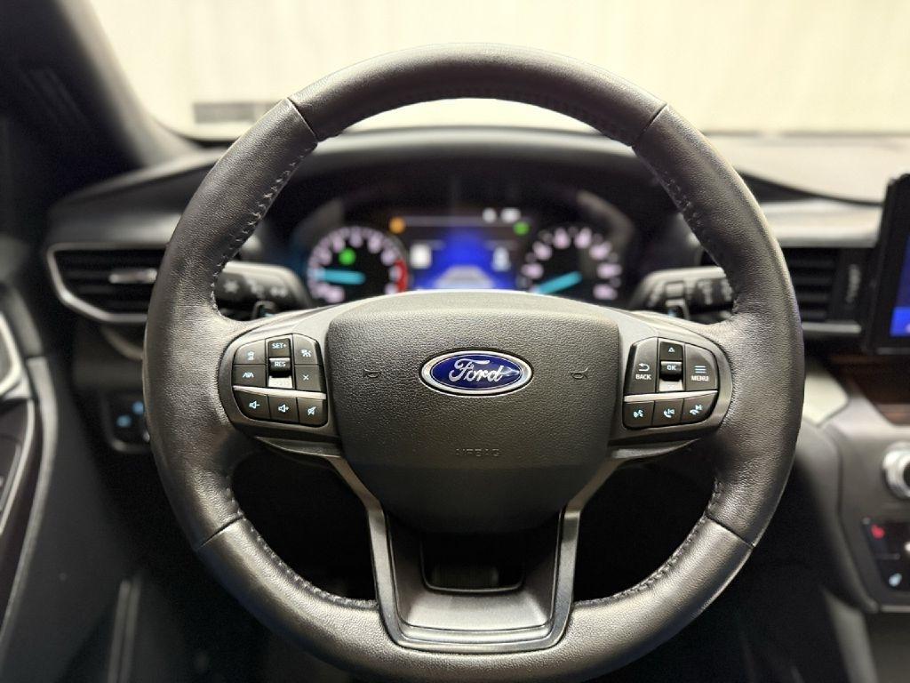 Ford Explorer XLT AWD 2020