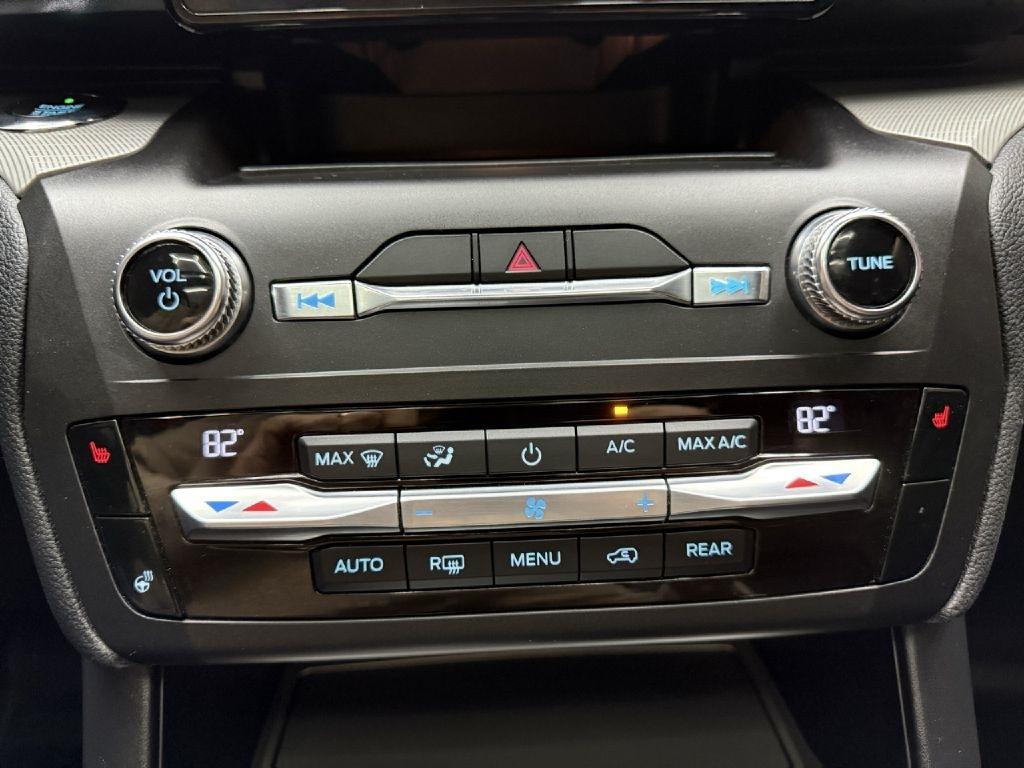 Ford Explorer XLT AWD 2020