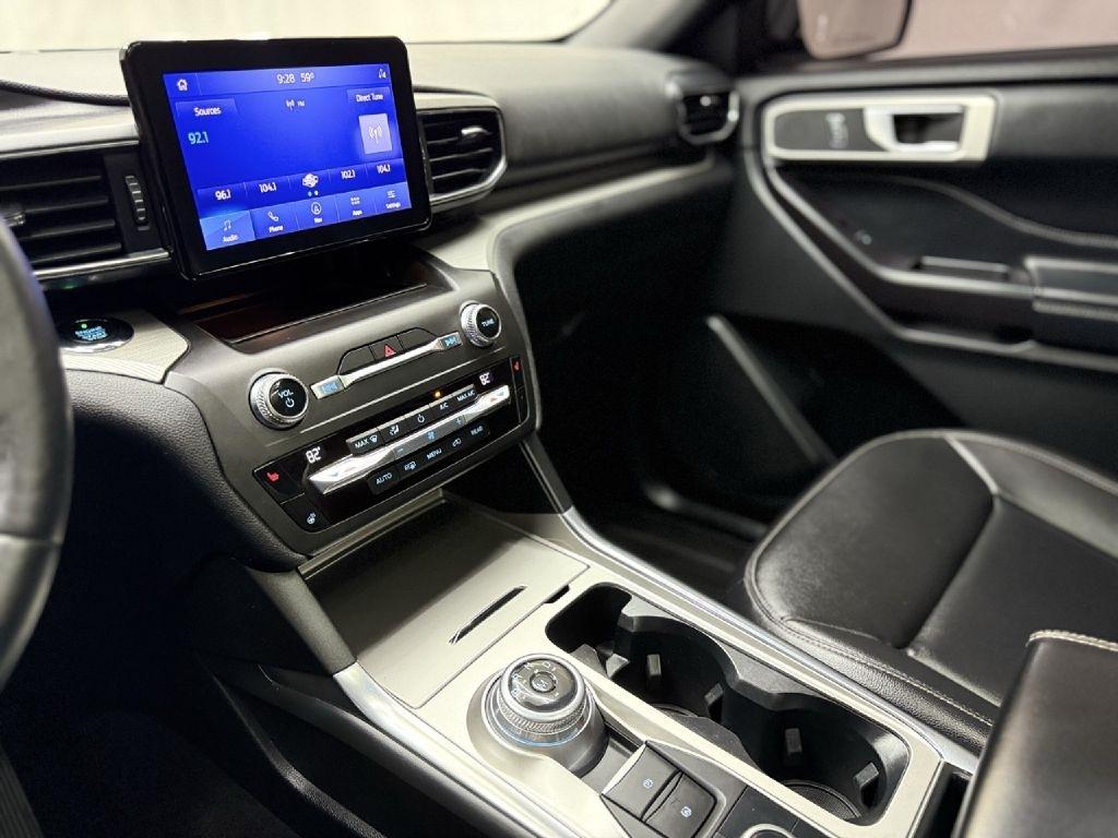 Ford Explorer XLT AWD 2020