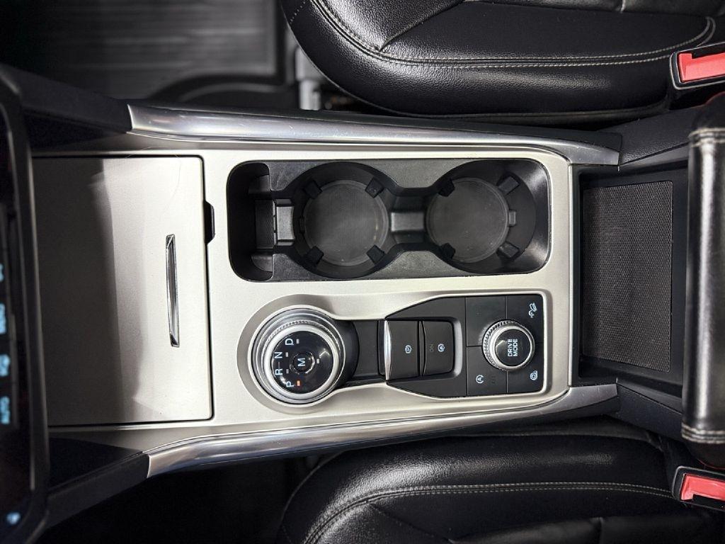 Ford Explorer XLT AWD 2020