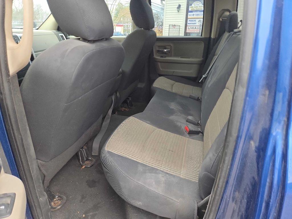 RAM 1500 ST Quad Cab 4WD 2010