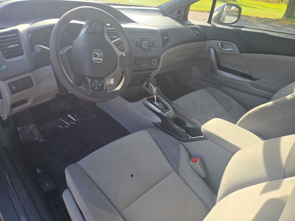 Honda Civic LX Coupe 5-Speed AT 2012 Honda Civic LX Coupe 5-Speed AT 2012