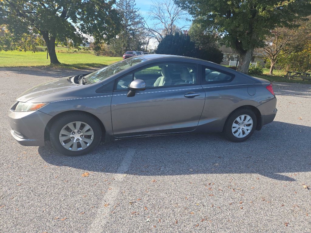 Honda Civic LX Coupe 5-Speed AT 2012 Honda Civic LX Coupe 5-Speed AT 2012