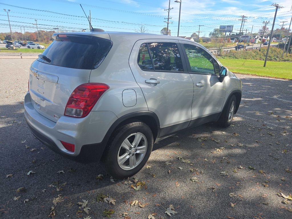 Chevrolet Trax LS FWD 2021 Chevrolet Trax LS FWD 2021