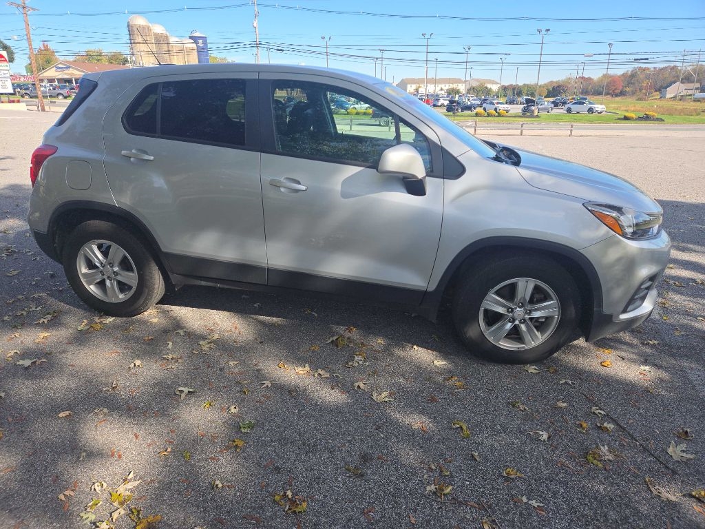 Chevrolet Trax LS FWD 2021 Chevrolet Trax LS FWD 2021