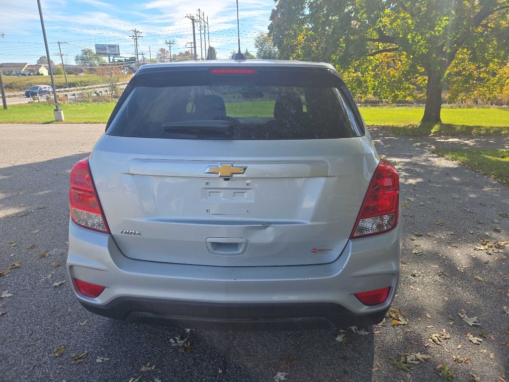 Chevrolet Trax LS FWD 2021 Chevrolet Trax LS FWD 2021