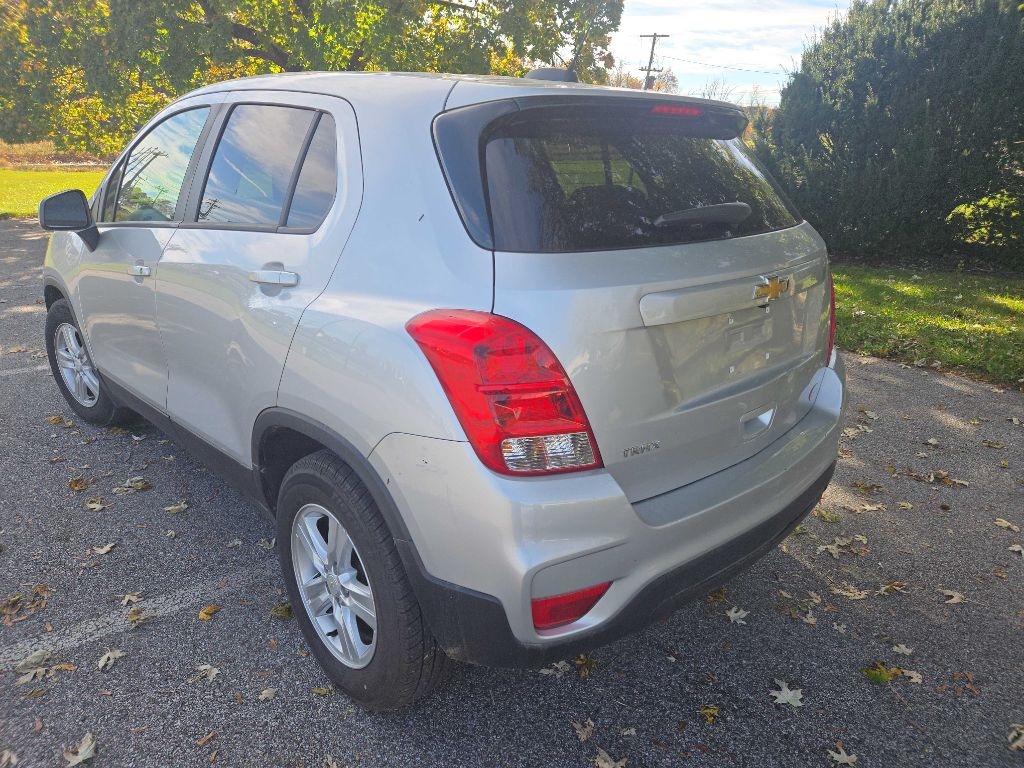 Chevrolet Trax LS FWD 2021 Chevrolet Trax LS FWD 2021
