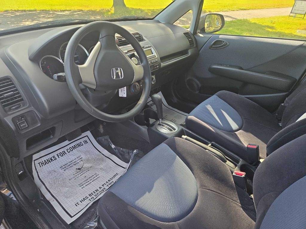 Honda Fit 5-Speed AT 2008 Honda Fit 5-Speed AT 2008