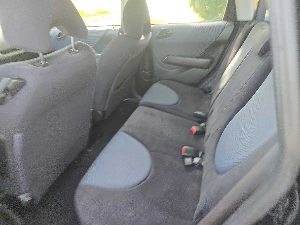 Honda Fit 5-Speed AT 2008 Honda Fit 5-Speed AT 2008