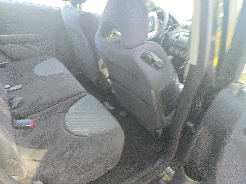 Honda Fit 5-Speed AT 2008 Honda Fit 5-Speed AT 2008