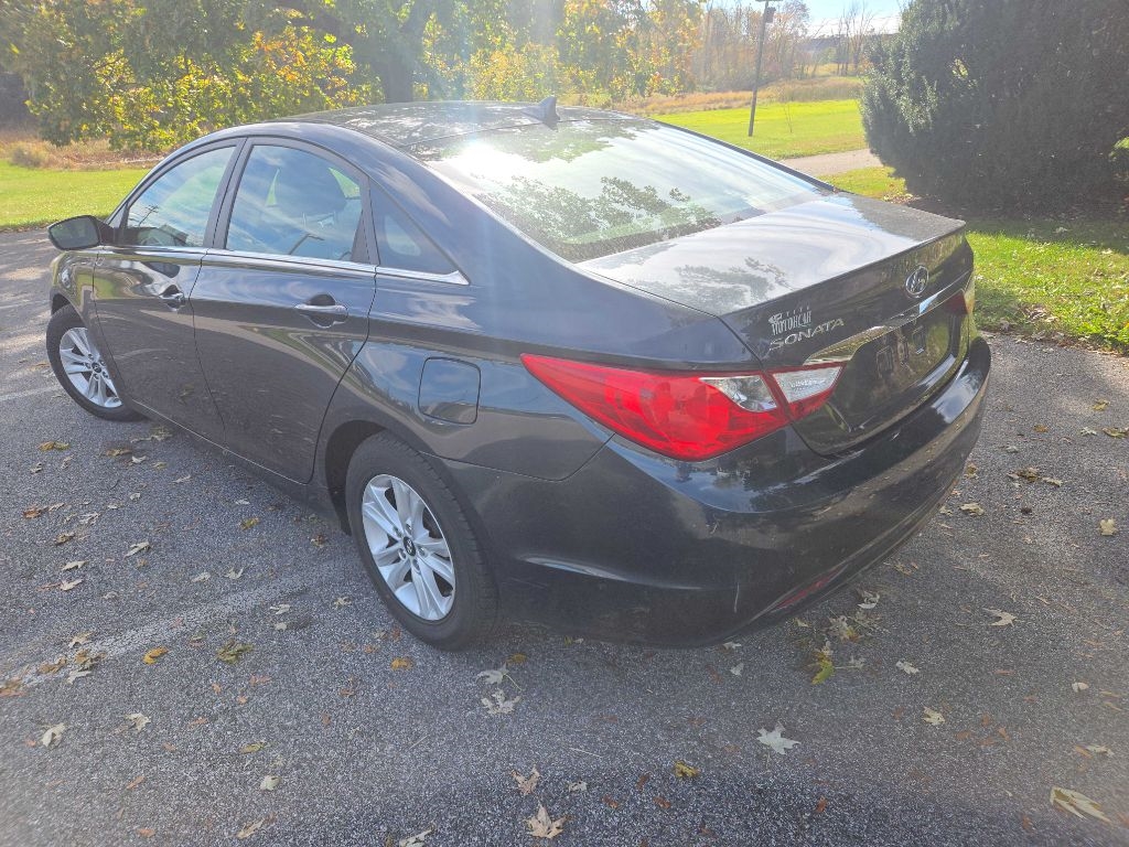 Hyundai Sonata GLS Auto 2011 Hyundai Sonata GLS Auto 2011